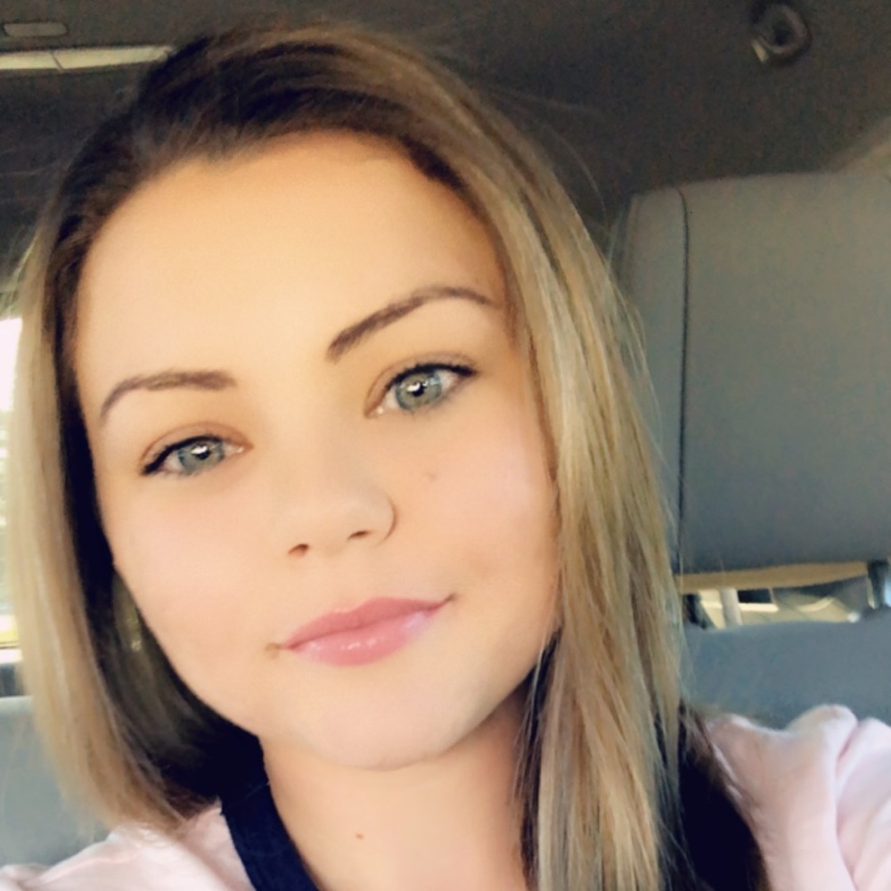 Meet your Posher, Amy